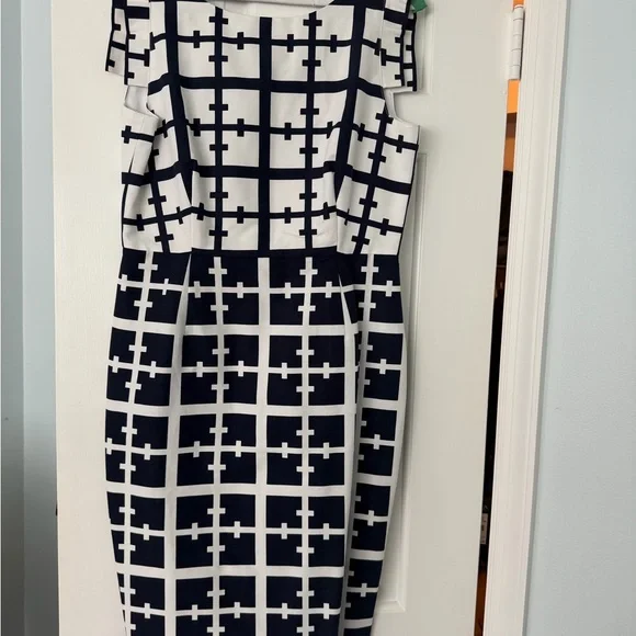 Elizabeth McKay Navy and White Cross Pattern Midi Dress - Picture 1 of 3